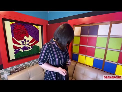 ❤️ Katta ko'krakli yapon shirinliklari jinsiy o'yinchoqlar bilan onanizm qiladi va orgazmga ega. U intervyuda o'z tajribasi haqida gapiradi. Katta ko'krak va tukli mushuk baland ovozda nola. Osakaporn ️ Super porno uz.pornpk.ru ❌️❤